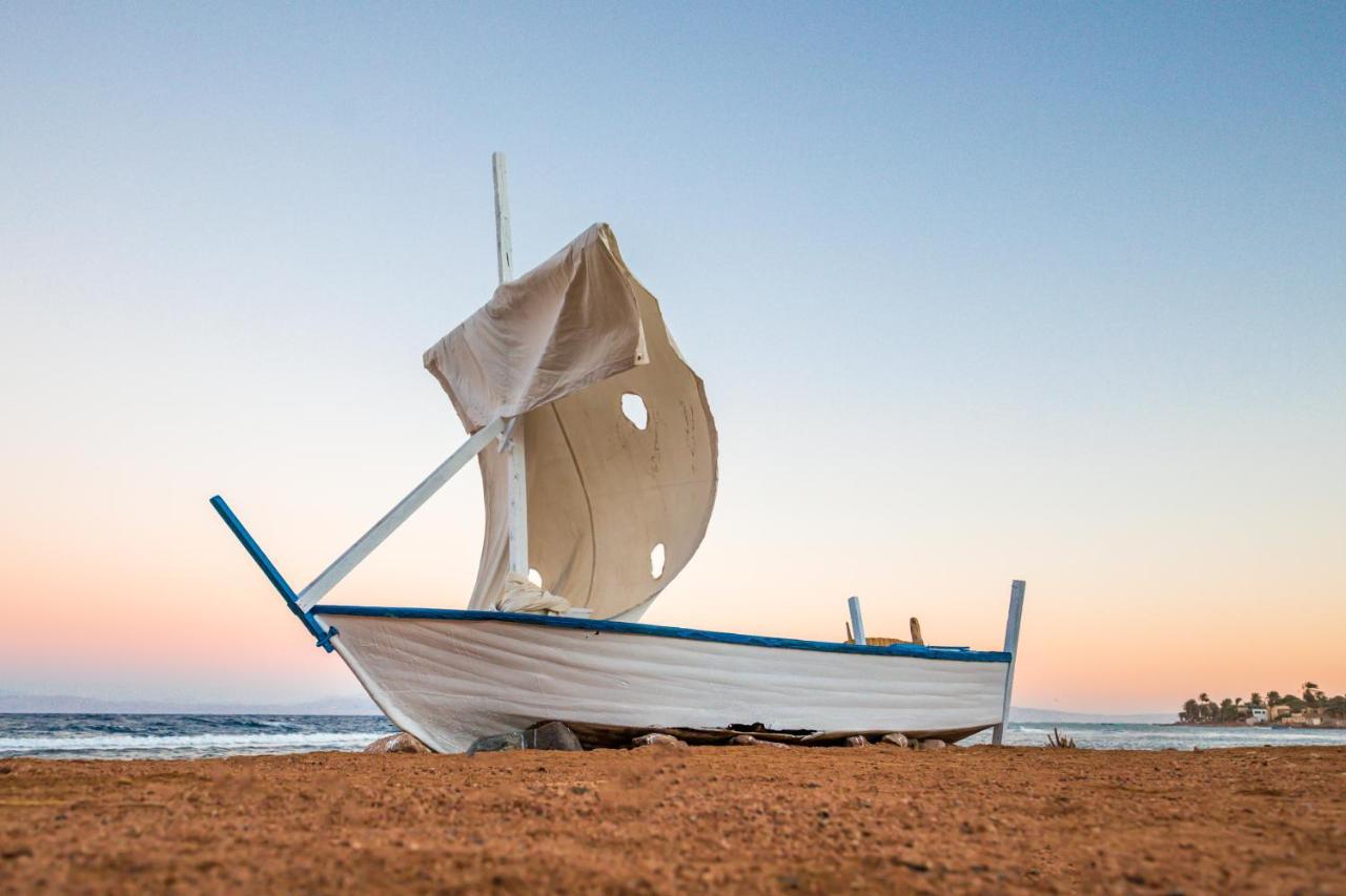 The Bedouin Moon Hotel Dahab Luaran gambar